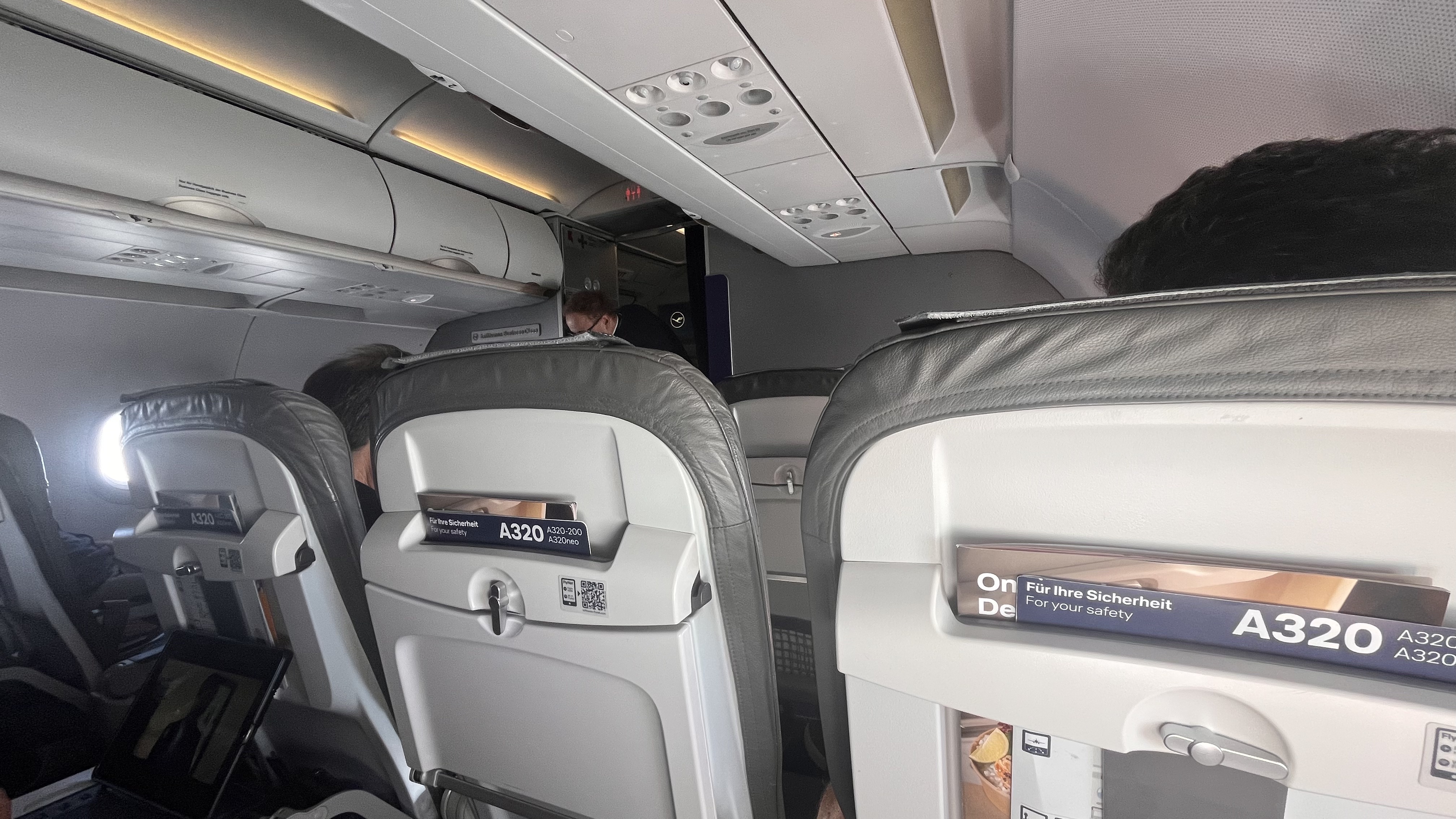 Ambiente in Lufthansa Business Class FRA-MXP su A320